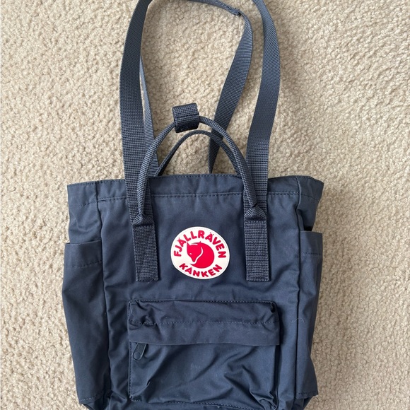 Fjallraven Dark Gray Backpack Interior - Picture 1 of 8